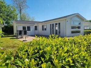 Chalet près du golf dans un parc de vacances - Maison Drie - image1