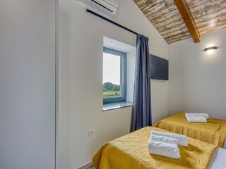 Villa Tinjan Caratteristiche 22