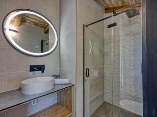 Villa Tinjan Caratteristiche 24