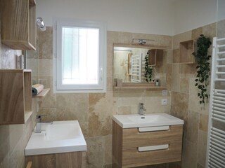 Holiday house Domazan Features 22