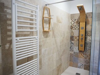 Holiday house Domazan Features 26