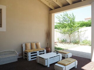Maison de vacances Domazan Enregistrement extérieur 13