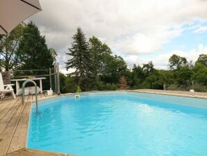 Holiday house Renoviertes Ferienhaus in ruhiger Lage mit Pool - Roussines - image1