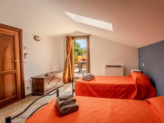 Villa Corinaldo Caratteristiche 36