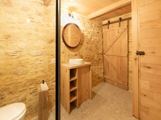 Holiday house Sauveterre-la-Lemance Features 17