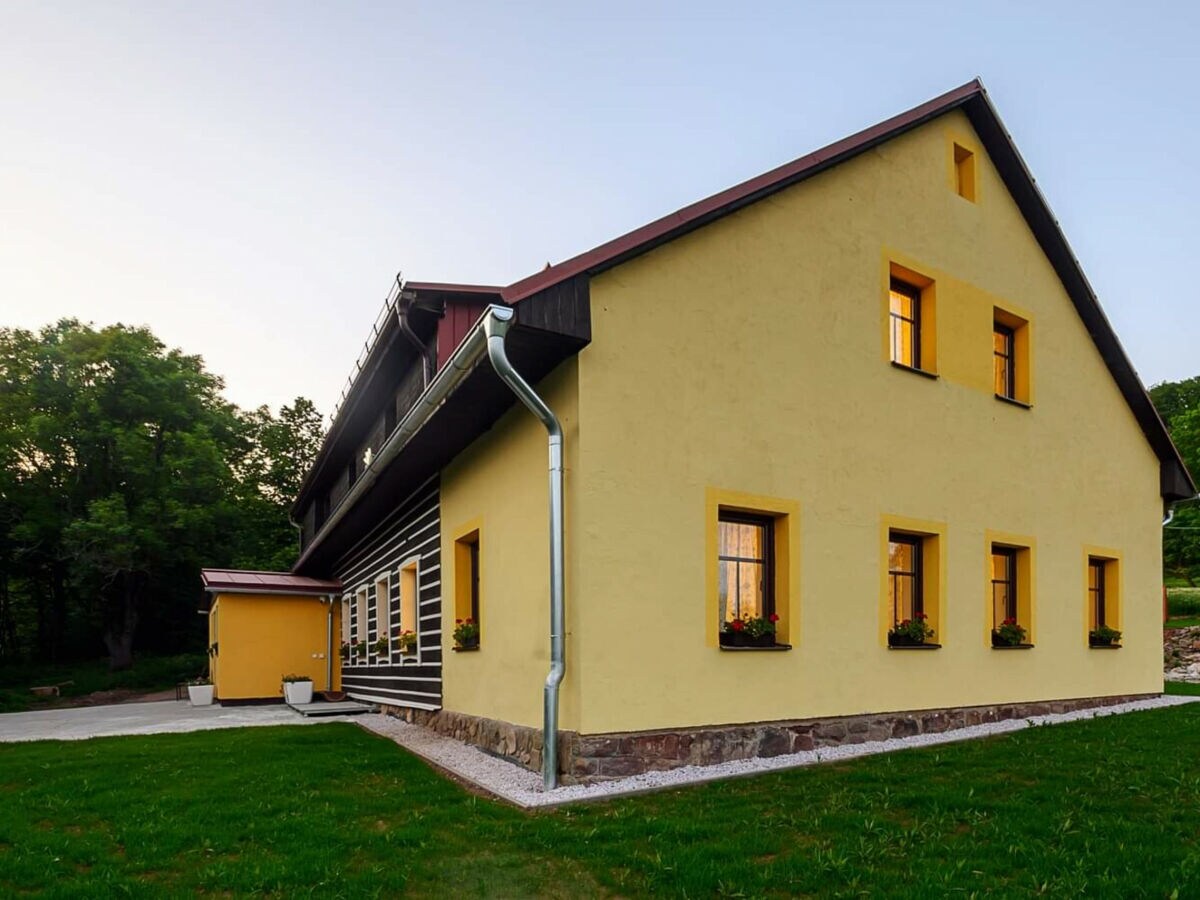 Villa Trutnov Außenaufnahme 4