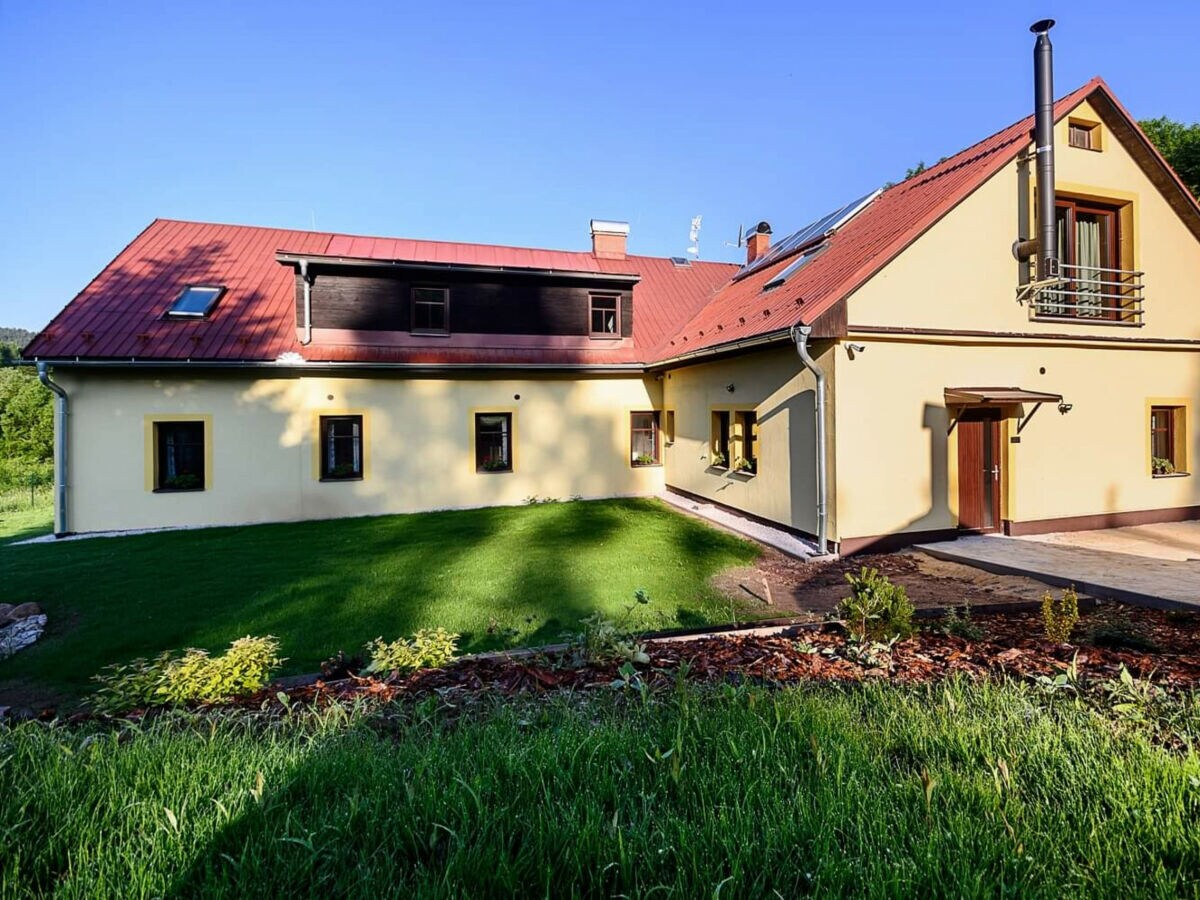 Villa Trutnov Außenaufnahme 6