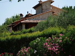 Villa Todi Outdoor Recording 4