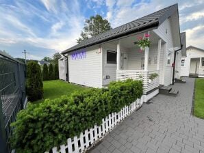 Ferienhaus Ferienhäuser, Terrasse, 2 Schlafzimmer, Dąbki - Darlowo - image1