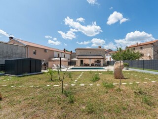 Villa Kastelir Ambiente 32