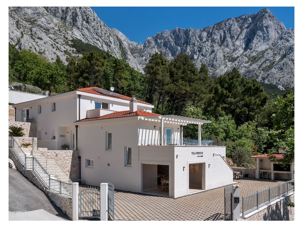 Villa Baška Voda Außenaufnahme 4