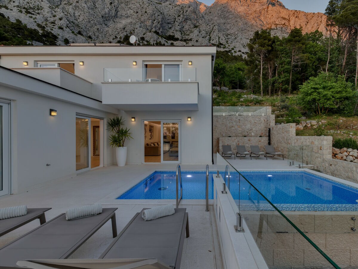 Villa Baška Voda  68