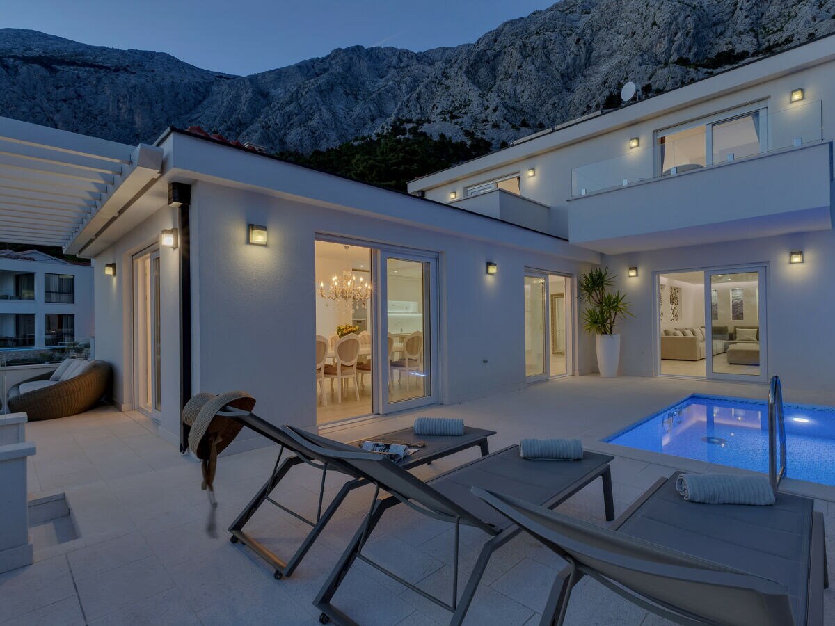 Villa Baška Voda  103