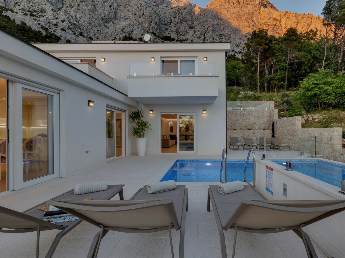 Villa Baška Voda  211