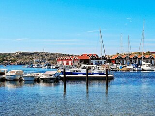 Holiday house Klädesholmen  9