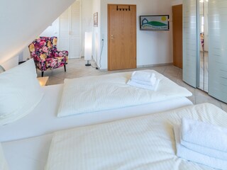 Schlafzimmer OG