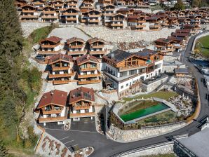 Ferienpark Chalet mit 4 Bädern und Sauna - Neukirchen am Großvenediger - image1