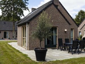 Luxe vakantiehuis met afwasmachine, op vakantiepark vlakbij Nijmegen - Winssen - image1