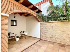 Vakantiehuis Villa Torreón met privézwembad in Almuñécar - Almuñécar - image1