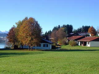 unser Haus ganz am ruhigen Außenrand des Dorfes