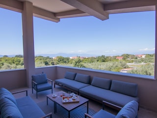 Schlafzimmer 2 + 3 Balkon (3)