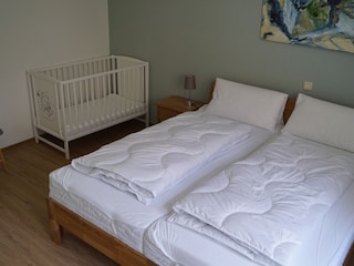 Schlafzimmer EG