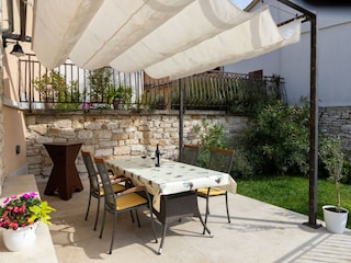 Ferienhaus Beram Außenaufnahme 7