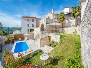 Maison de vacances Beram Enregistrement extérieur 1