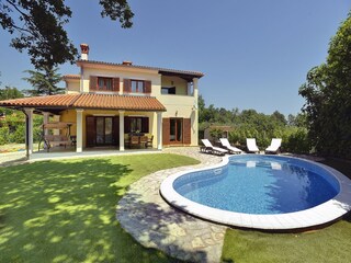 Ferienhaus Ližnjan Außenaufnahme 2