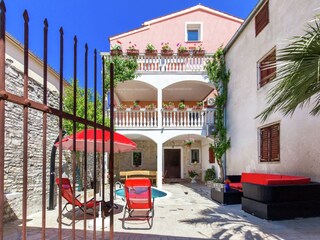 Appartement Ližnjan Buitenaudio-opname 6