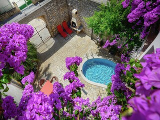 Appartement Ližnjan Buitenaudio-opname 3