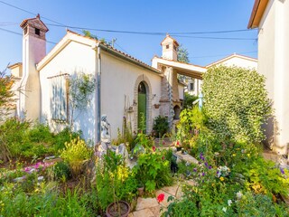 Appartement Ližnjan Buitenaudio-opname 5