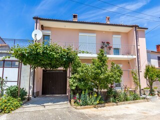 Apartment Ližnjan Außenaufnahme 7