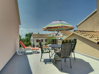 Apartment Ližnjan Außenaufnahme 9