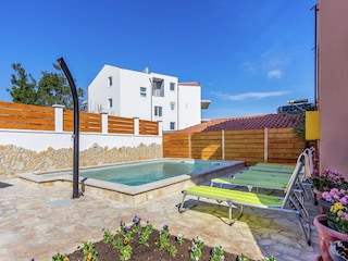 Apartment Ližnjan Außenaufnahme 1