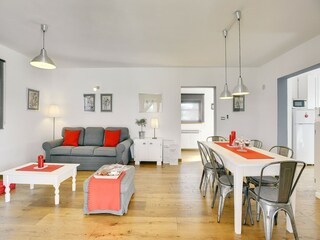 Ferienhaus Pinezići Ausstattung 23