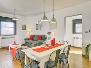 Ferienhaus Pinezići Ausstattung 17