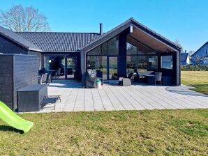 5 Sterne Ferienhaus in Dronningmølle - Dronningmølle - image1