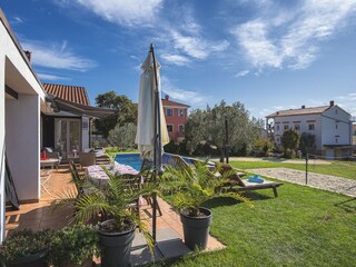 Villa Rovinjsko Selo Außenaufnahme 7