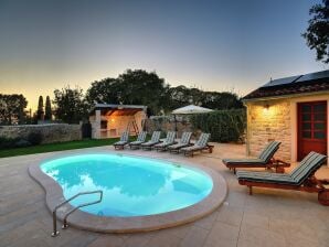 Ferienhaus in Golàs mit Privatpool - Golaš - image1