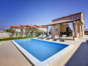 Moderne Villa mit privatem Pool in Strandnähe - Valbandon - image1