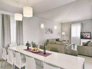 Villa Muzini Features 22
