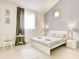 Villa Muzini Features 18