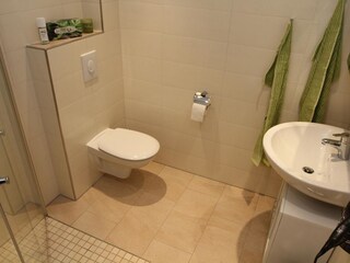 Holiday apartment Norddeich Bathroom 14