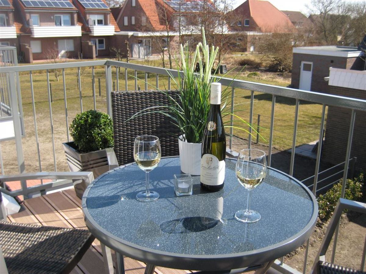 Unser sonnengefluteter Balkon