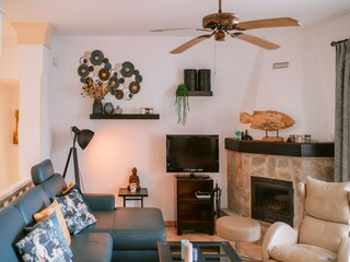 Villa Cala Llonga Features 30