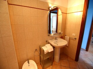 Farmhouse Casperia Features 24