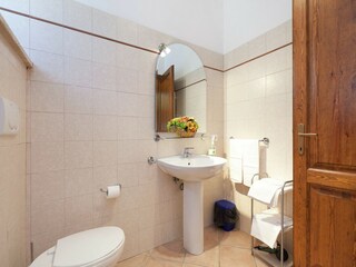 Farmhouse Casperia Features 21