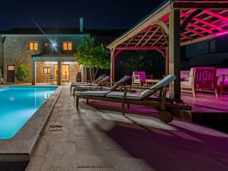 Villa Vir Outdoor Recording 3