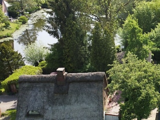 Reetdachkate mit Seegrundstück